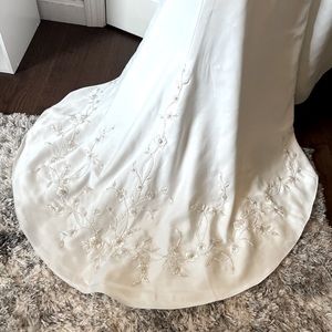 Jasmine wedding dress